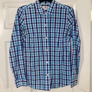 Vineyard Vines button down